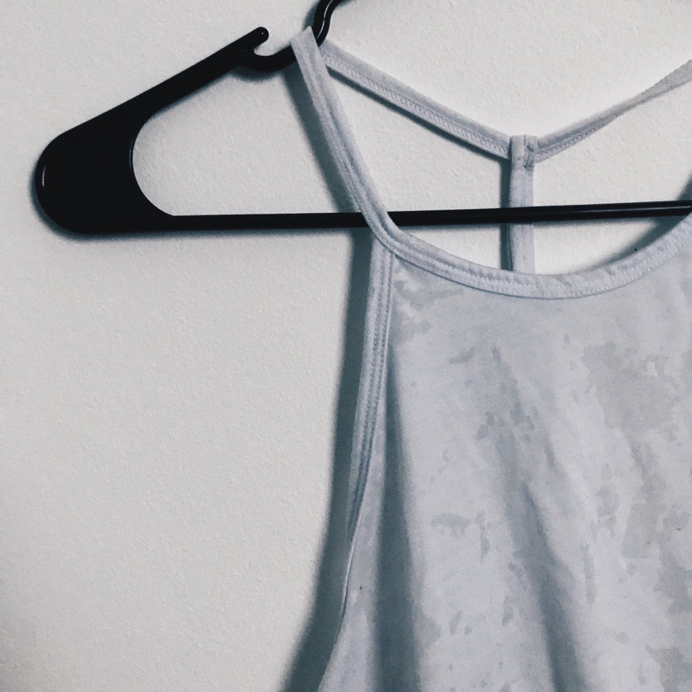 halter top